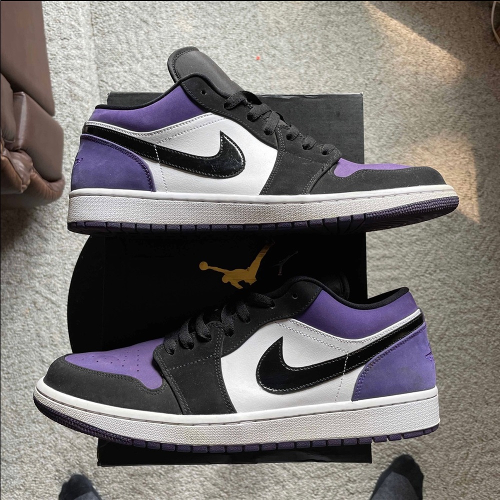 Nike Air Jordan 1 Retro Low Court Purple